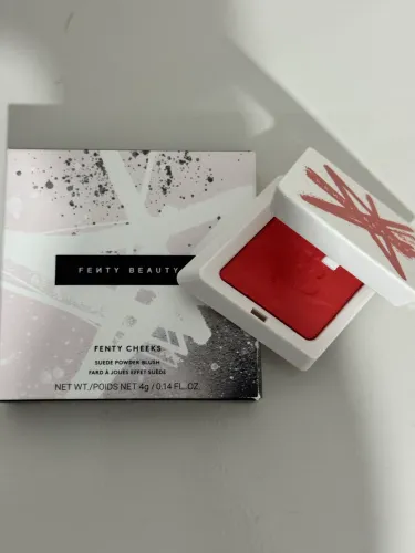 Fenty Beauty - Fenty Cheeks Suede Powder Blush