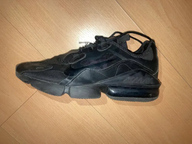 Tênis Nike air max 