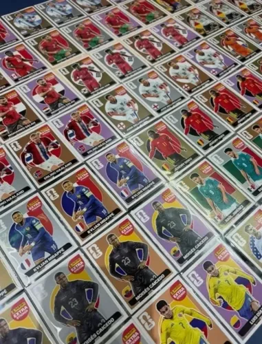 KIT FIGURINHAS LEGENDS