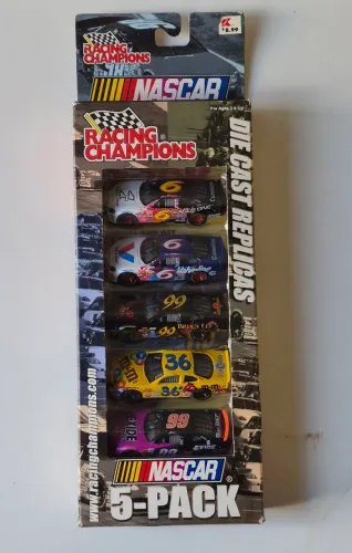 Nascar 5 Pack com 5 Miniaturas Nascar M&Ms Bruce Lee Valvoline Exide