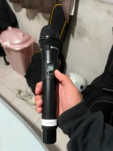 MICROFONE SEMI NOVO