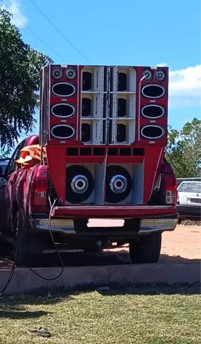 Som automotivo