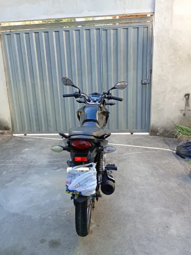 Vendo moto fan 150