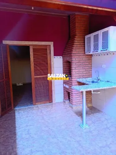 Sobrado com 4 dormitórios à venda, 260 m² por R$ 700.000,00 - Parque São Luís - Taubaté/SP
