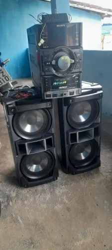 Vende-se esse som