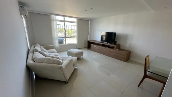APTO SQN307 3QTOS, SUÍTE, 125m², MOBILIADO