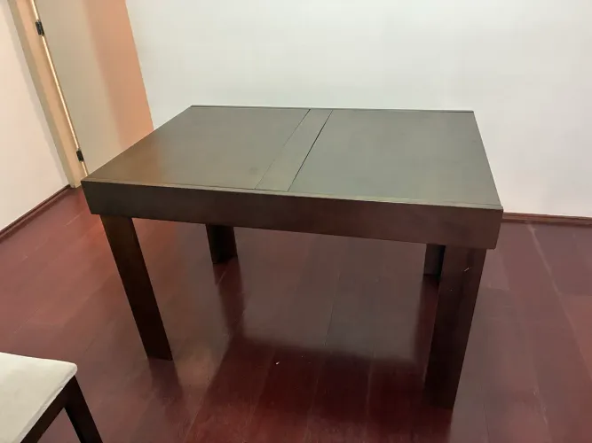 MESA DE JANTAR ESTENDIDA 4 LUGARES