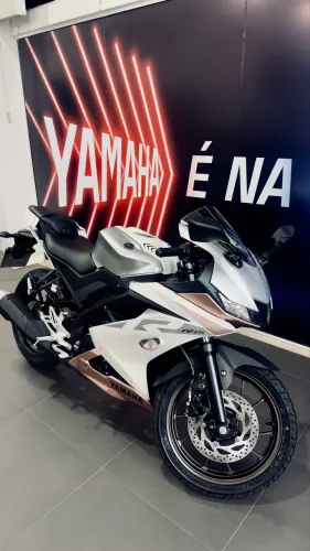 Yamaha R15 2026 ? Estado de Zero (Apenas 1.850 km)