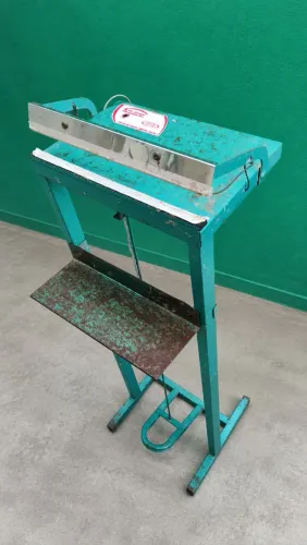 Seladora de pedal industrial