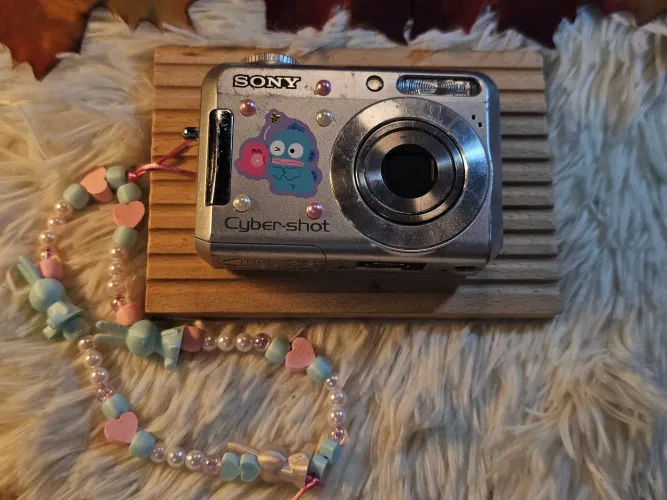 Camera sony cybershot s650