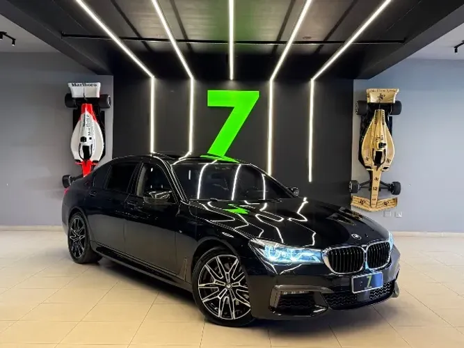 BMW 750I L M Sport Sedan 4.4 V8 450cv Aut. 2017