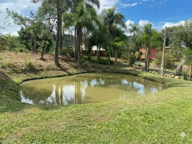 CHÁCARA EXCLUSIVA À VENDA EM BARRA DO TURVO - SP (BR-116)
