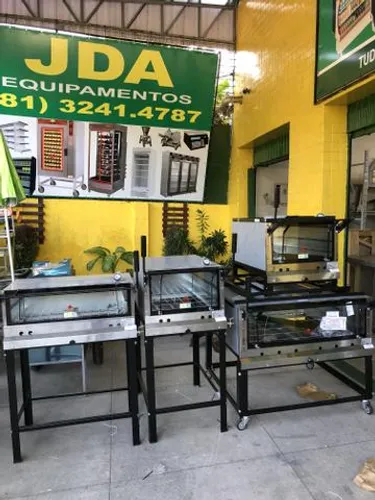 Toda linha de forno com pedras refratárias em inox - marca progás ou venâncio.