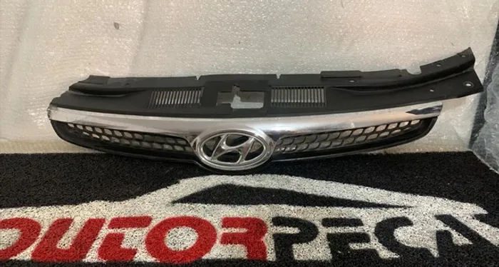 Grade Frontal Com Friso Cromado Hyundai I30 2011/12 C/det