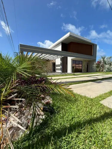 Casa alto padrão, em Jacuipe linha verde.