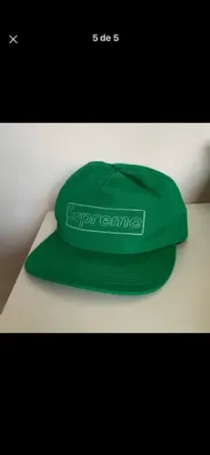 Boné supreme 