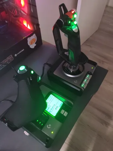 HOTAS LOGITECH X52 PRO