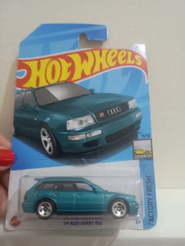 Hot Wheels '94 Audi Avant RS2