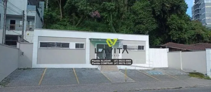 Sala Comercial para Aluguel com 122,41m2 no Bairro Garcia em Blumenau