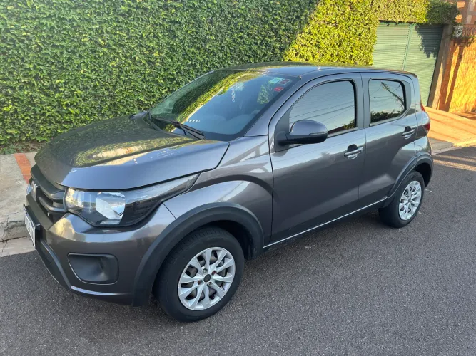 Fiat Mobi Like 1.0 Fire Flex 5P. 2022