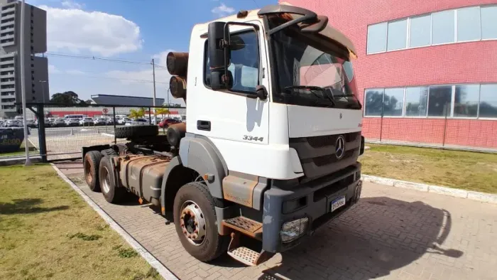 CAVALO MEC MB AXOR 3344S 6X4 33,5T 439 CV