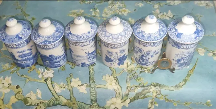 Seis (6) Spode Blue Italian Collection frascos de especiarias em cerâmica 12 cm.Pouco uso.