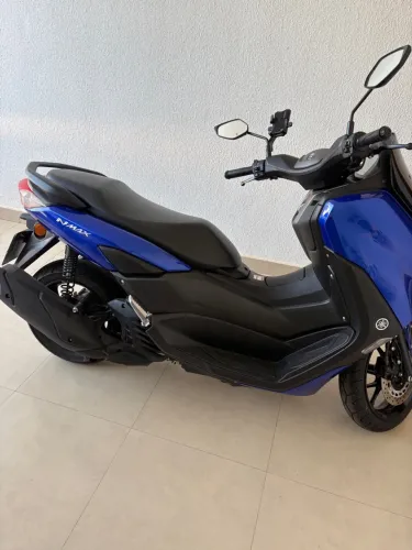 Moto Yamaha nmax conected 2024