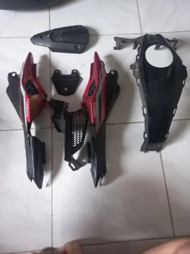 PEÇAS FZ25, RABETA, CARENAGEM SUPERIOR, PROTETOR ESCAPAMENTO