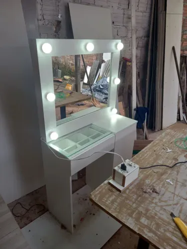 Penteadeira com Espelho Iluminado