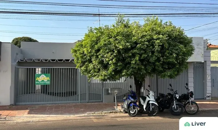 Imóvel Comercial para locação na Rua Costa Gomes, Centro Rio Verde/GO