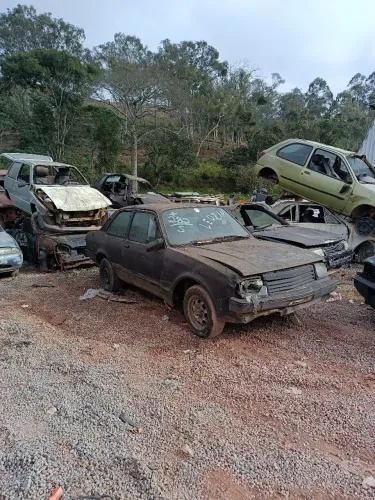 Sucata Chevette para retirada de pecas
