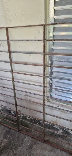 Grade de proteção para janelas