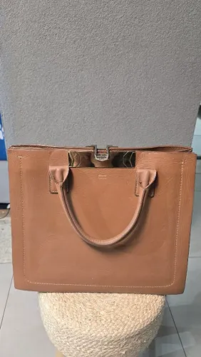 Bolsa de couro Shutz bege