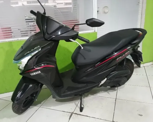 YAMAHA FLUO HIBRIDA