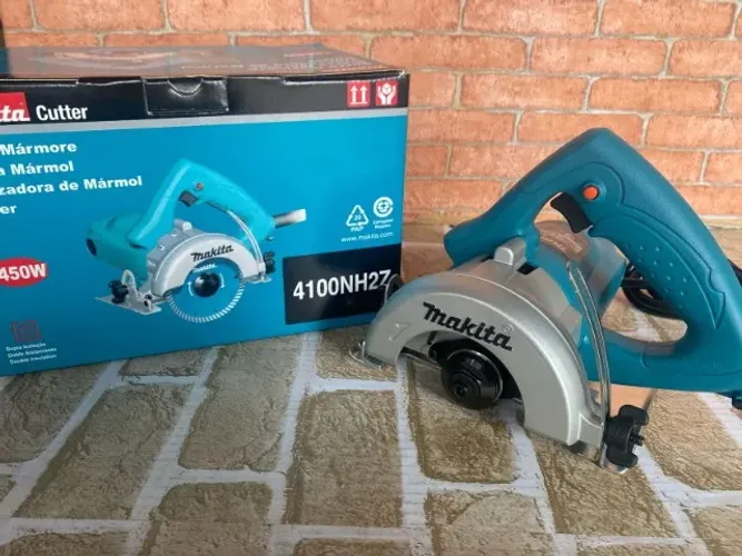 Makita 4100NH2Z 1450W: Serra Mármore 125mm precisa e robusta