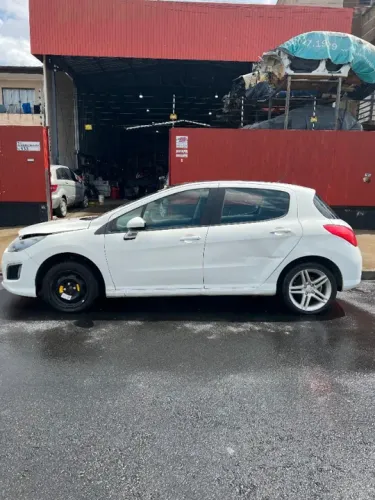 Sucata Peugeot 308 2013 Para retirada de peças