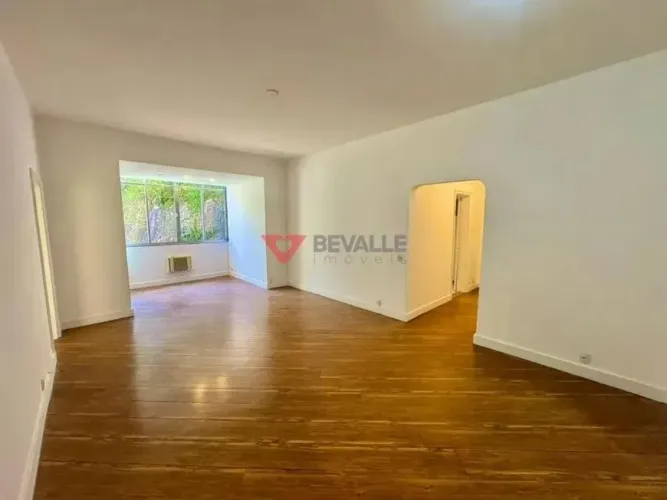 Apartamento à Venda no Flamengo RJ, 107m², 2 Quartos, 1 Suíte