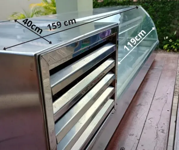### Expositor Refrigerado de Balcão ###
