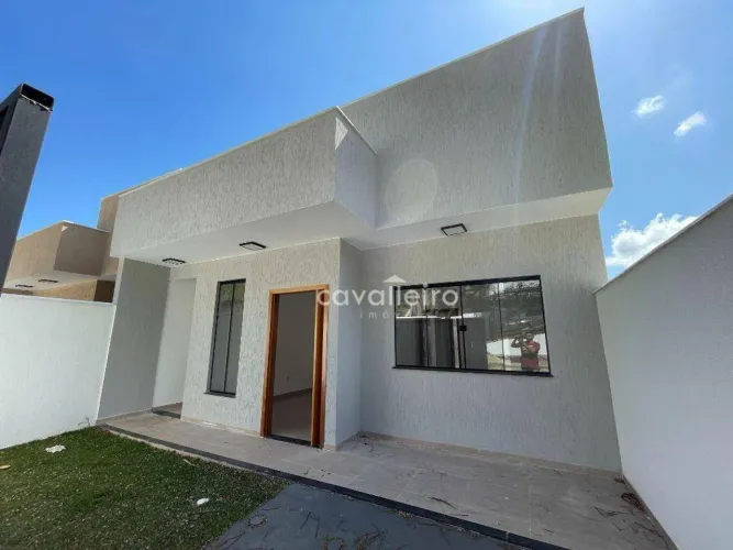 R$390.000 - Casa com uma vista maravilhosa no Marques de Maricá!