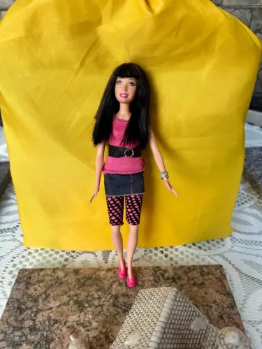 Boneca Barbie Raquelle Fashionista