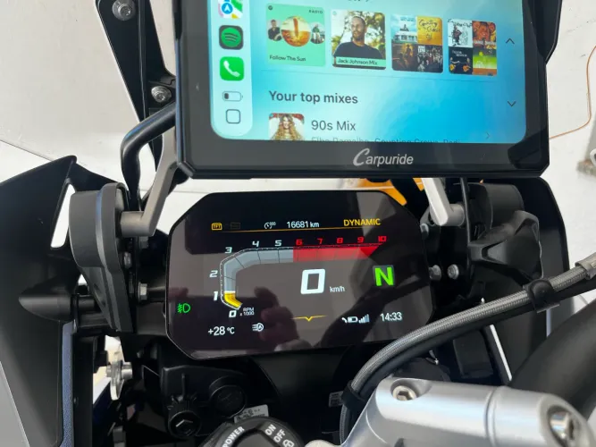 Vendo moto R 1250 GS Adventure com kit baixo