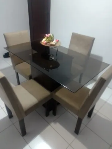 Mesa se Jantar retangular com 4 cadeiras