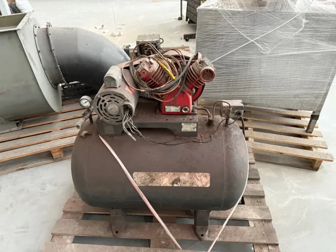 Compressor de Ar Industrial Wayne