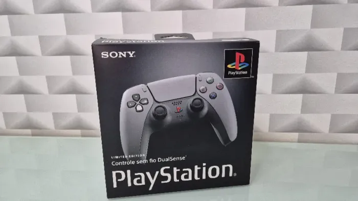 Controle de PS5 Dualsense Edição Limitada 30 Anos - Lacrado