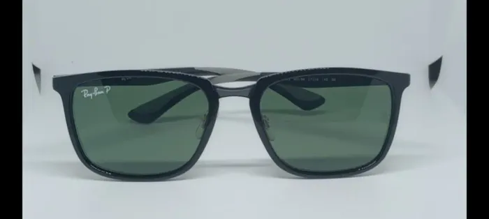 Oculos R Ban - novo na caixa