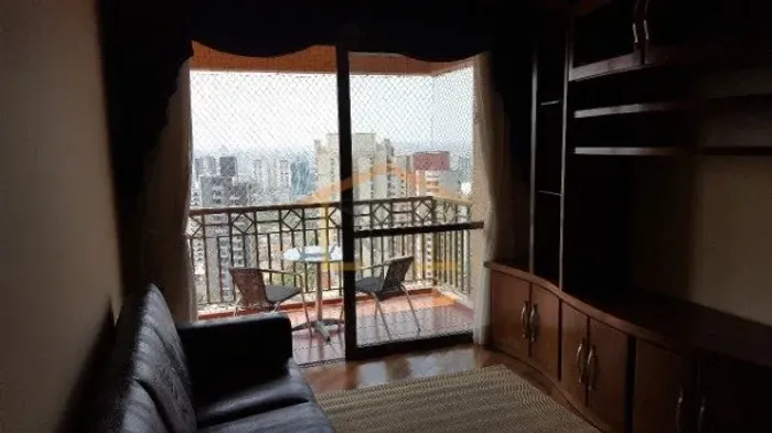 Locação de Apartamento em Santo André-SP, bairro Vila Bastos com 100m² Área Const. e 100m²