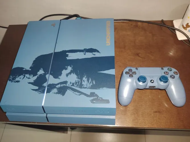 Playstation 4 uncharted.