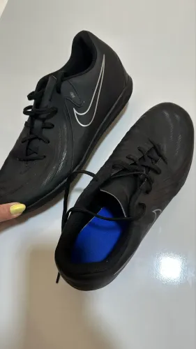 Chuteira Nike 