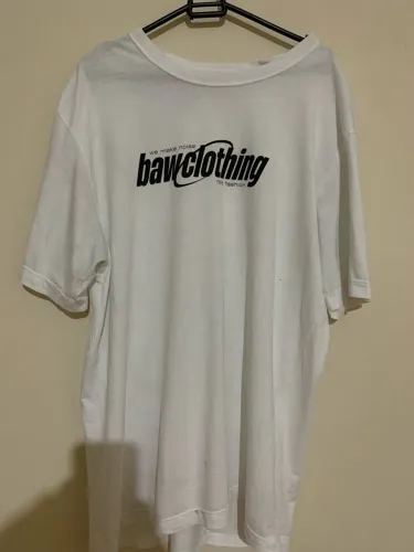 Camiseta BAW Clothing Branca Logo Original - Tamanho P