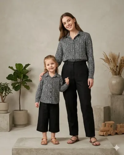 Lote de roupas mãe e filha novas